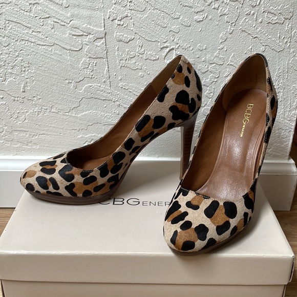 BCBGeneration leopard heels size 8 - Picture 3 of 8
